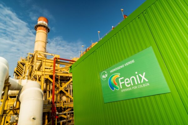 Fenix: Primera planta de hidrógeno verde instalada en central eléctrica en el Perú inicia su operación
